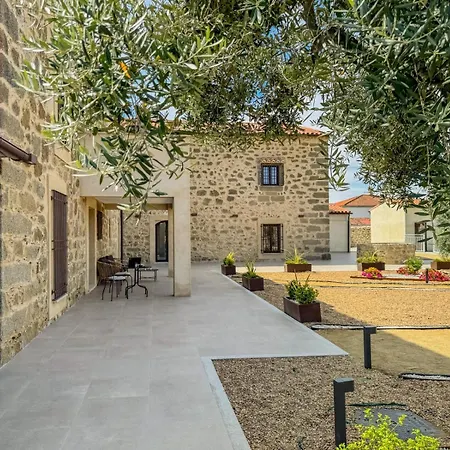 Balcon De La Sierra בית נופש *